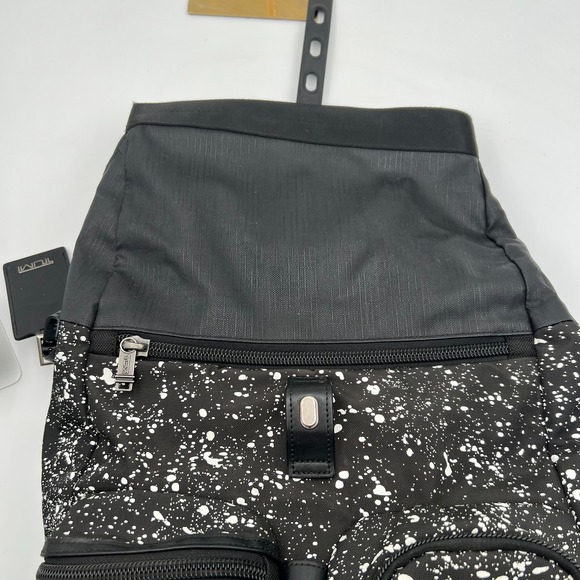 patagonia headway mlc 45 l black hole hex grey Convertible Travel Backpack 45L – Luggage Pros Size:32L RAIN COVER Patagonia Black Hole MLC ergonomic shoulder straps that